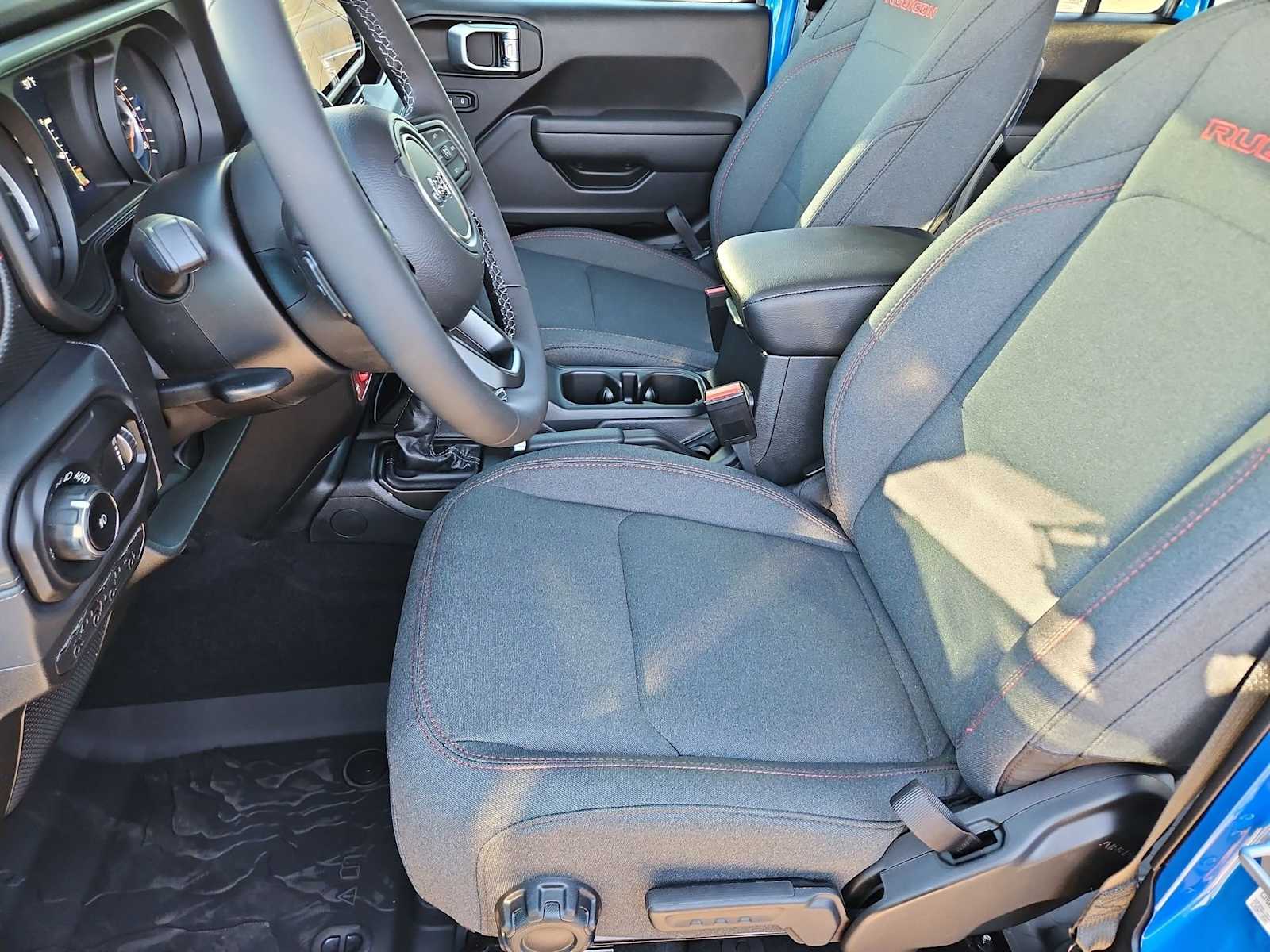 Thumbnail: 2026 Jeep Wrangler - 16