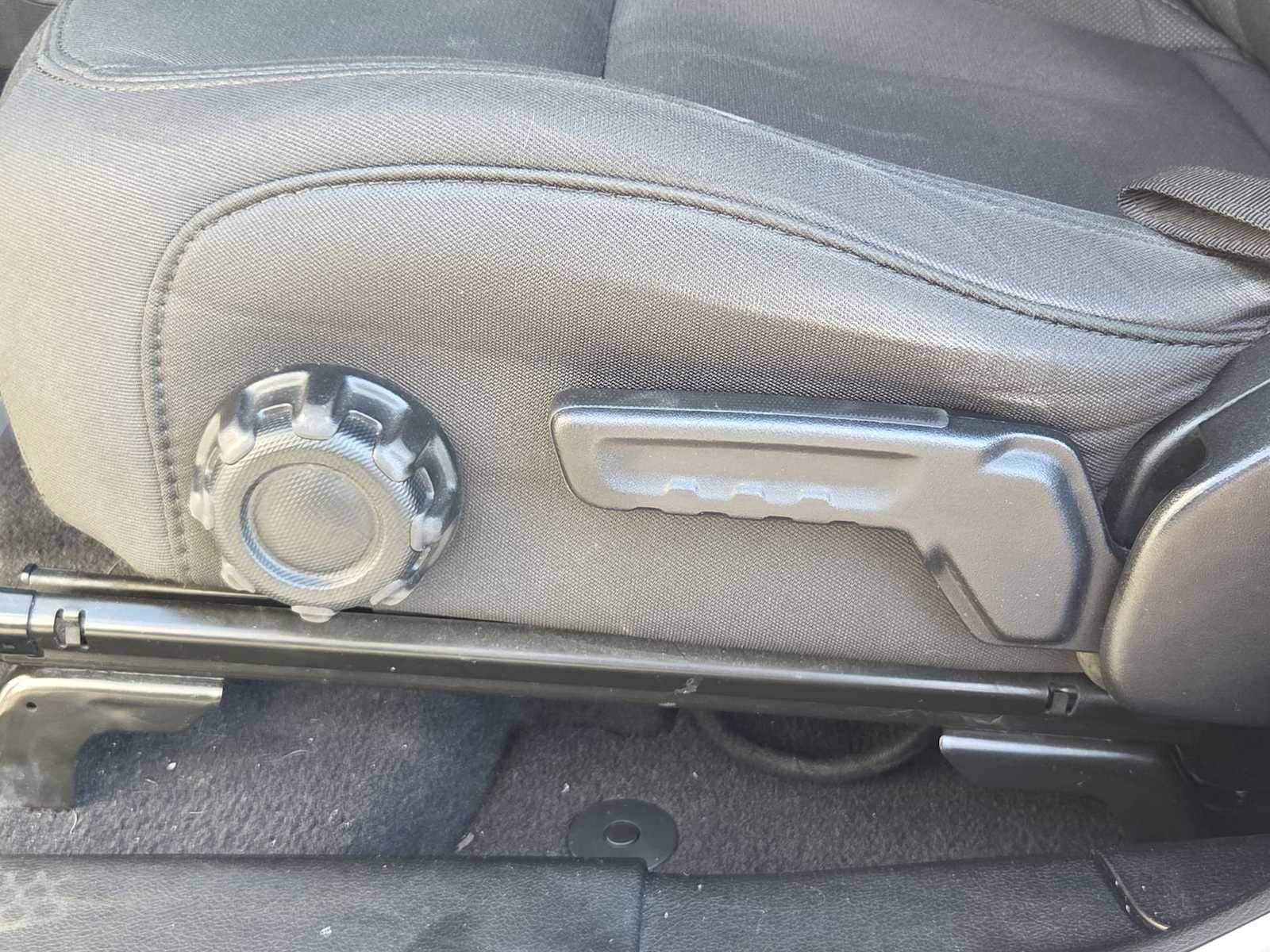 Thumbnail: 2021 Jeep Wrangler - 19