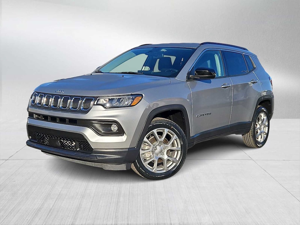 Used 2022 Jeep Compass Latitude Lux SUV