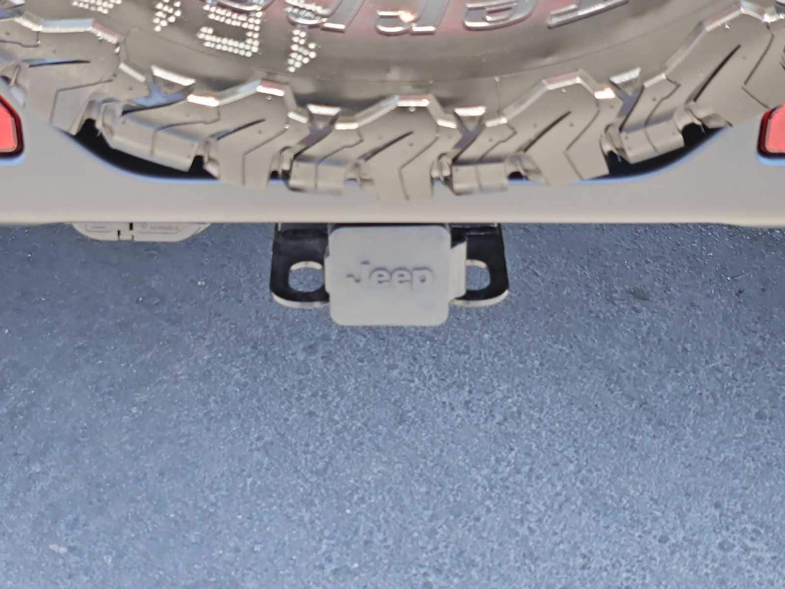 Thumbnail: 2025 Jeep Wrangler - 30