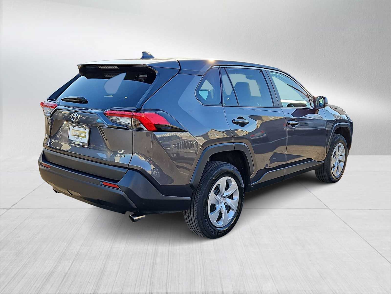 Thumbnail: 2024 Toyota RAV4 - 8