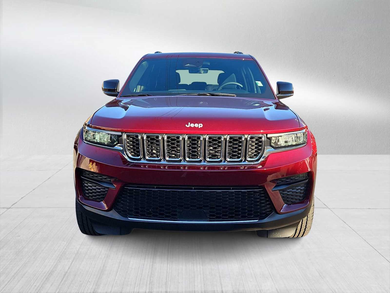 Thumbnail: 2025 Jeep Grand Cherokee - 3