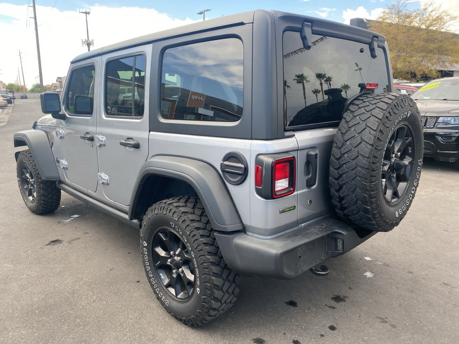 Thumbnail: 2021 Jeep Wrangler - 7