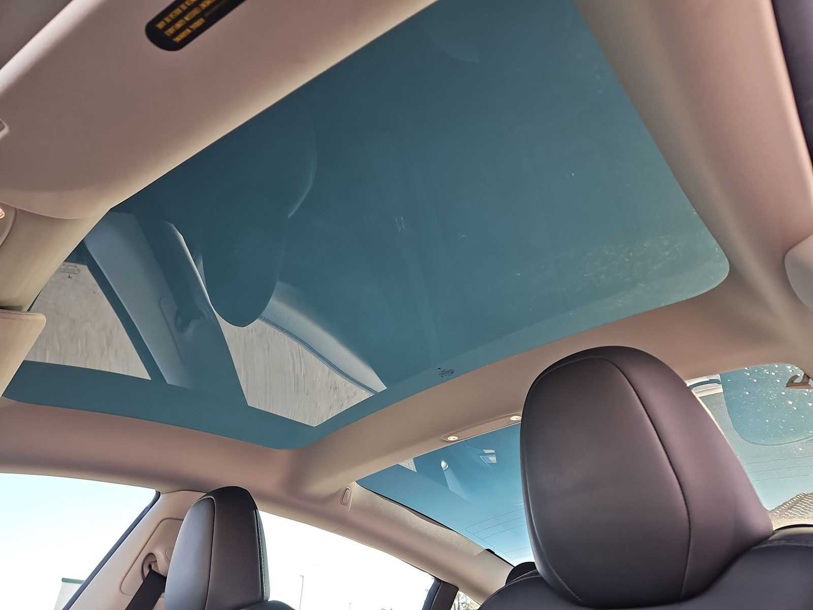 Thumbnail: 2023 Tesla Model 3 - 19