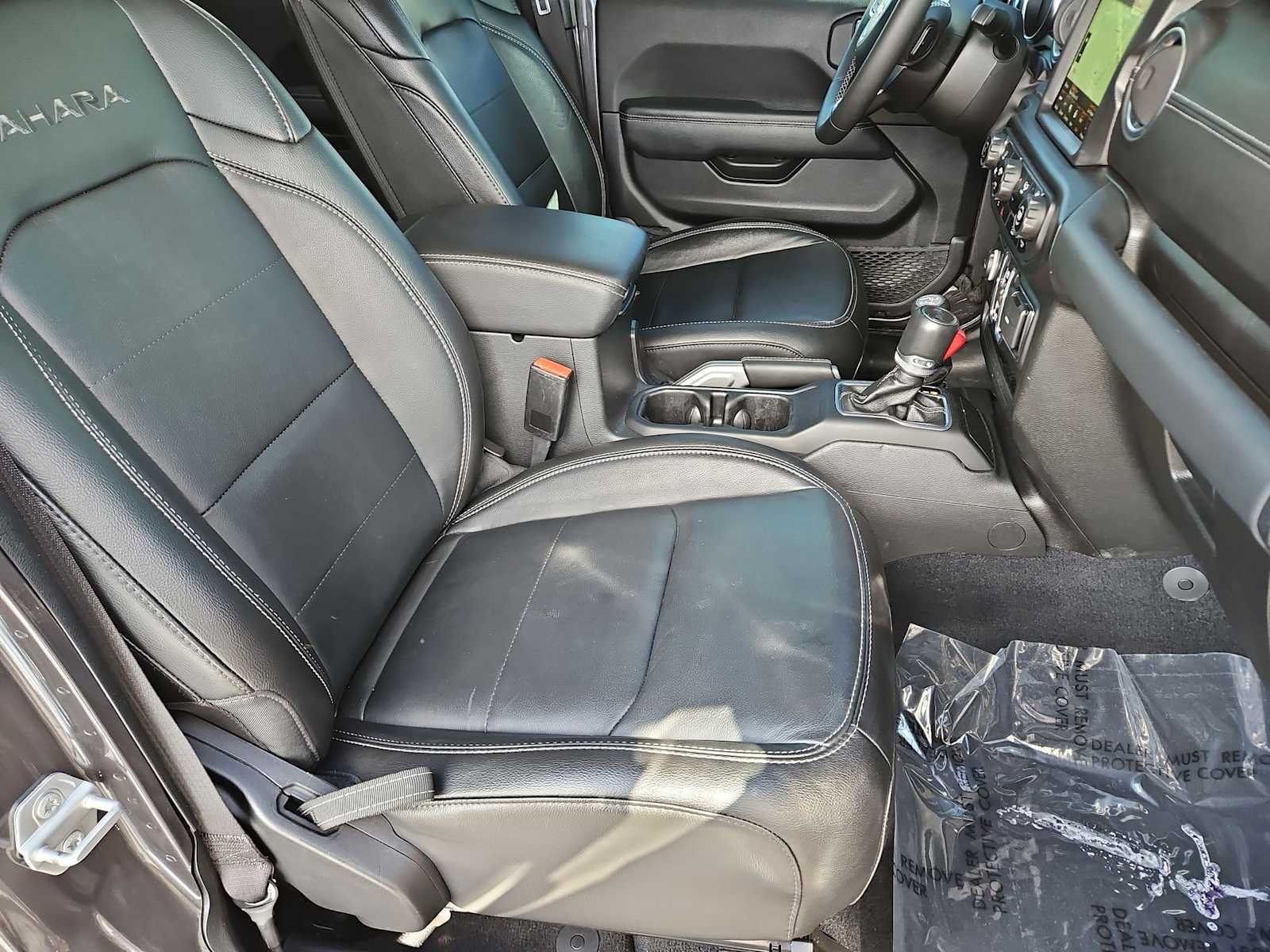 Thumbnail: 2023 Jeep Wrangler - 20