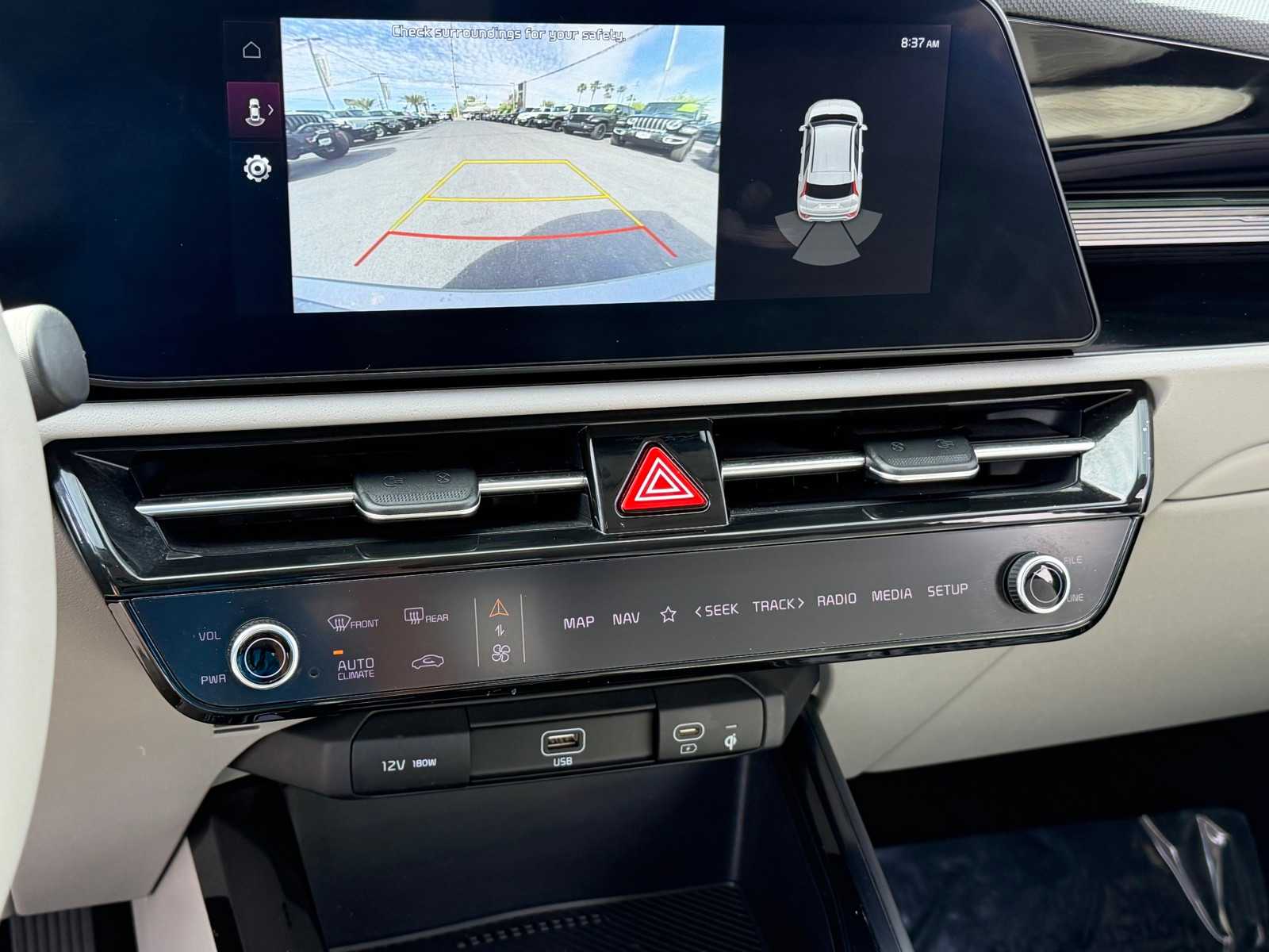 Thumbnail: 2023 Kia Niro - 19