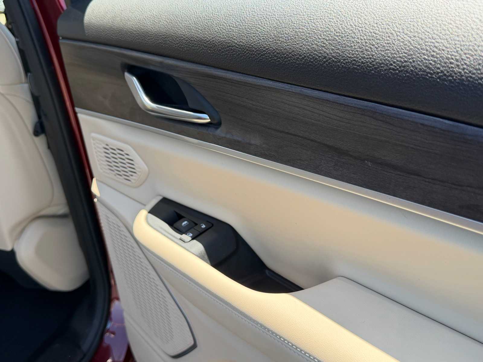 Thumbnail: 2021 Jeep Grand Cherokee L - 25