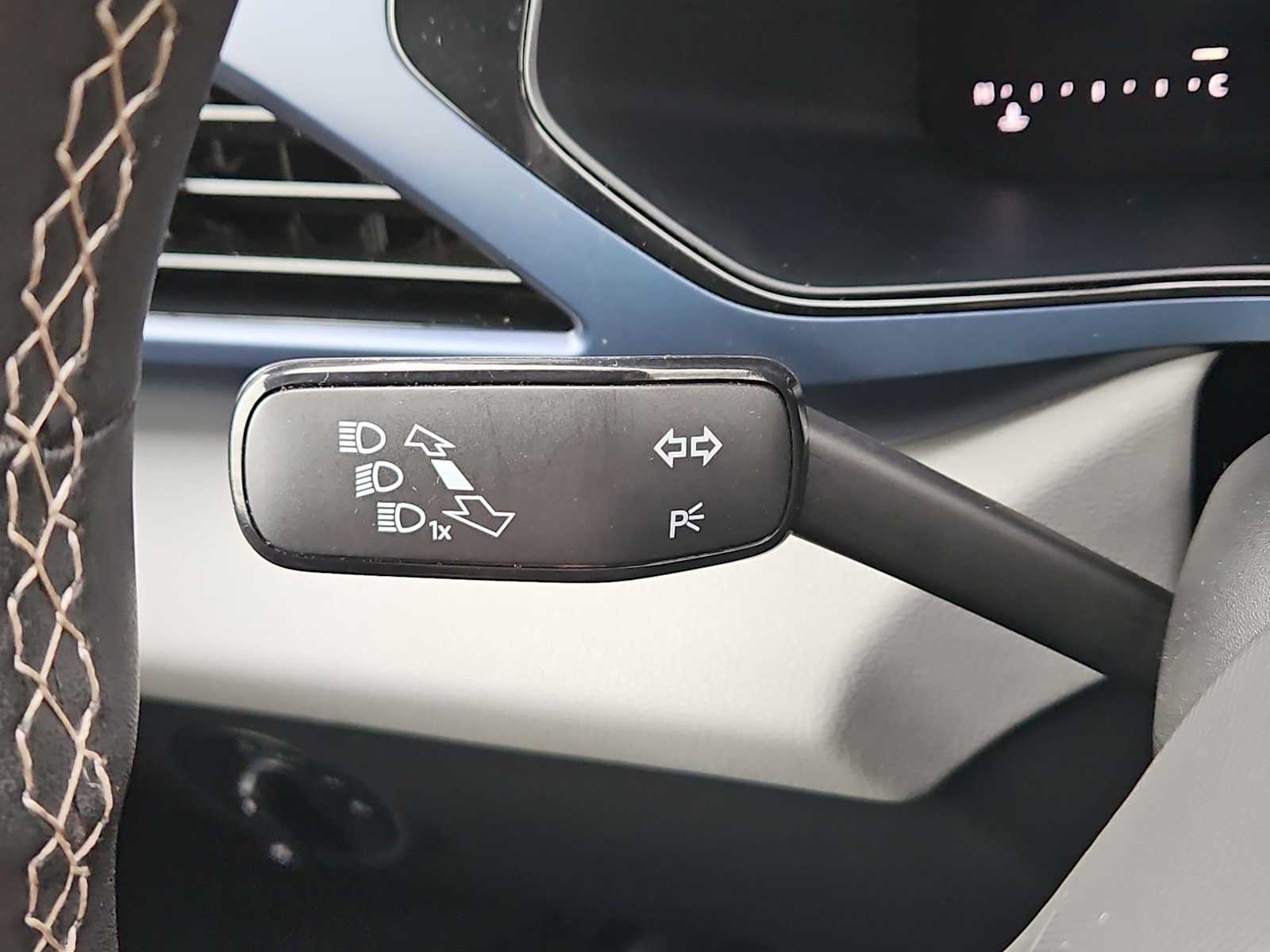 Thumbnail: 2022 Volkswagen Taos - 26