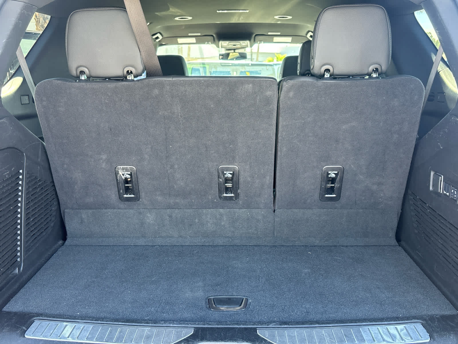 Thumbnail: 2025 GMC Yukon - 17