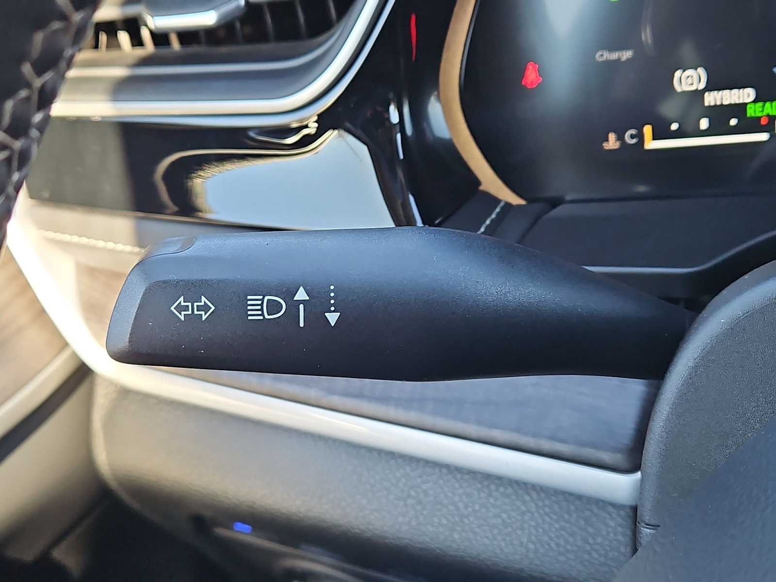 Thumbnail: 2023 Jeep Grand Cherokee - 28