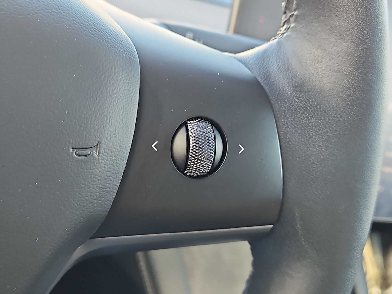 Thumbnail: 2023 Tesla Model 3 - 25