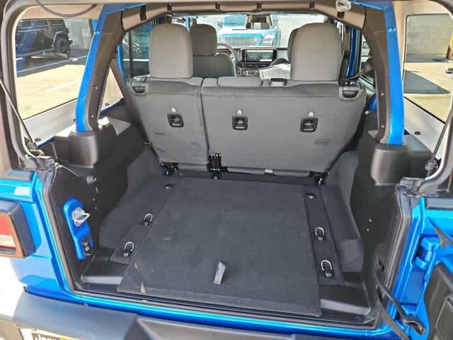 Thumbnail: 2026 Jeep Wrangler - 31
