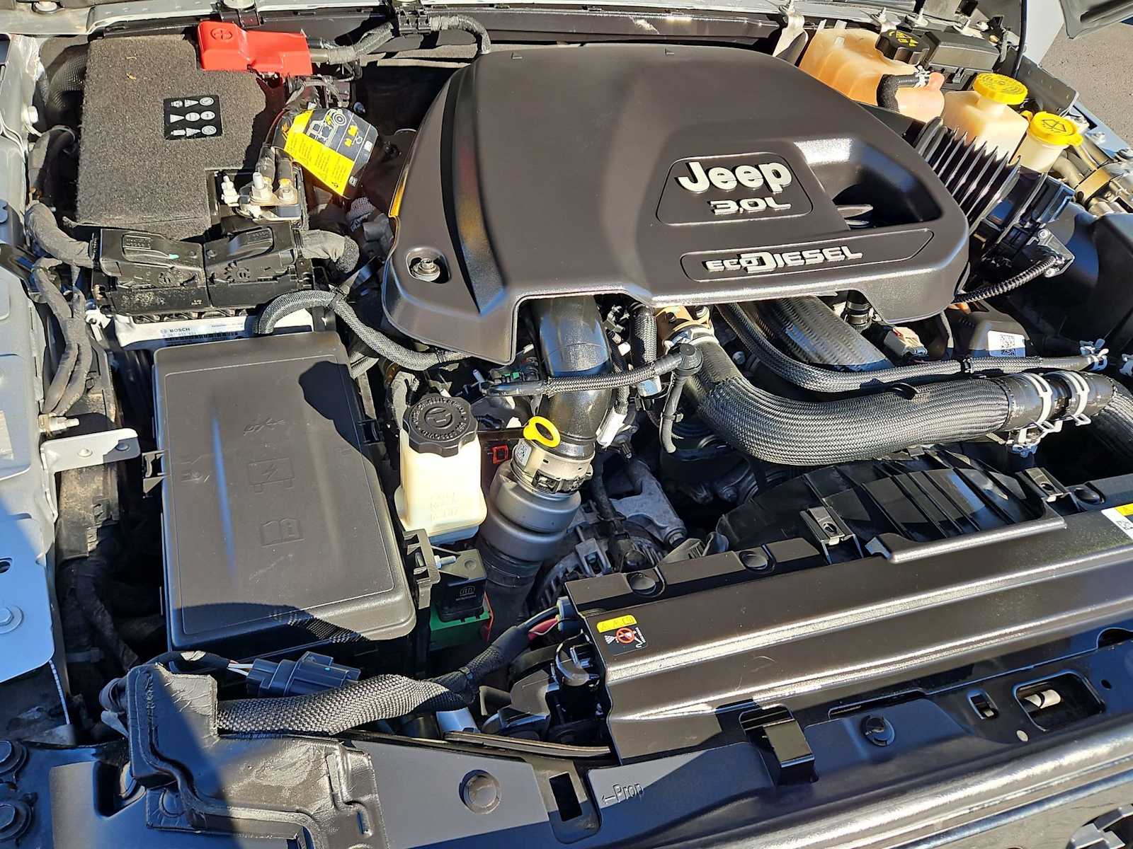 Thumbnail: 2022 Jeep Gladiator - 14