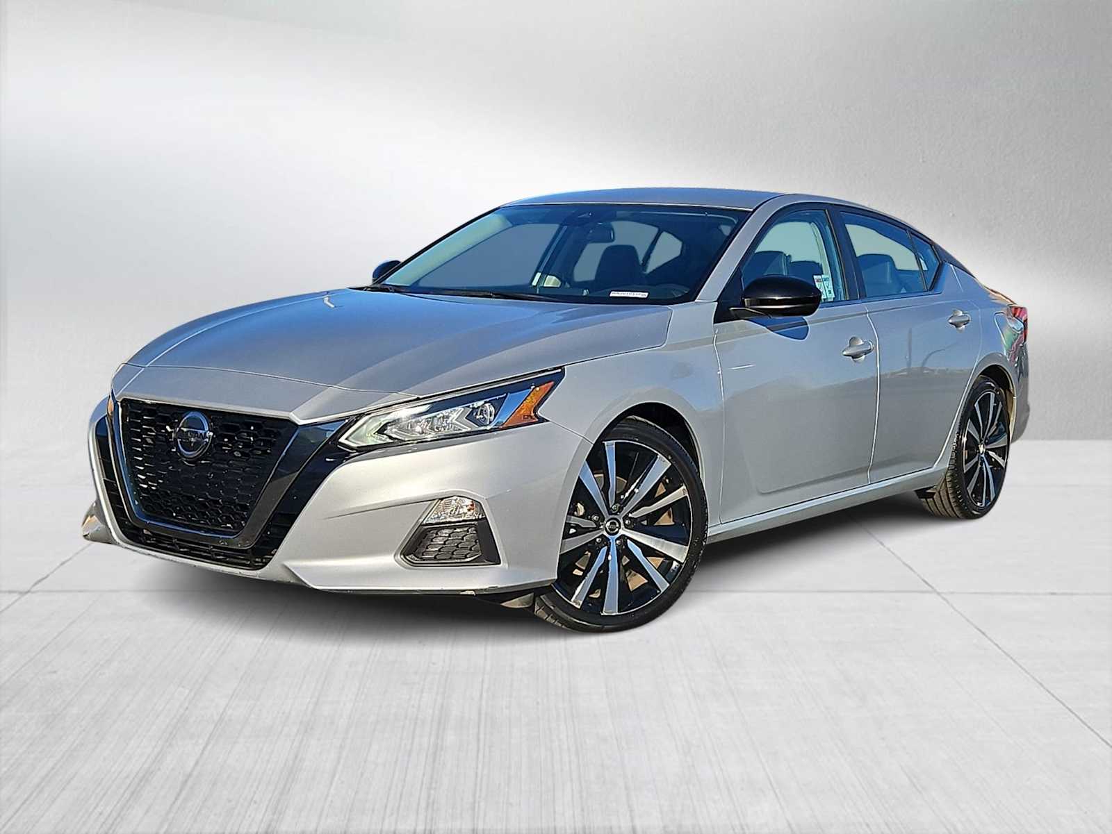 2021 Nissan Altima SR
