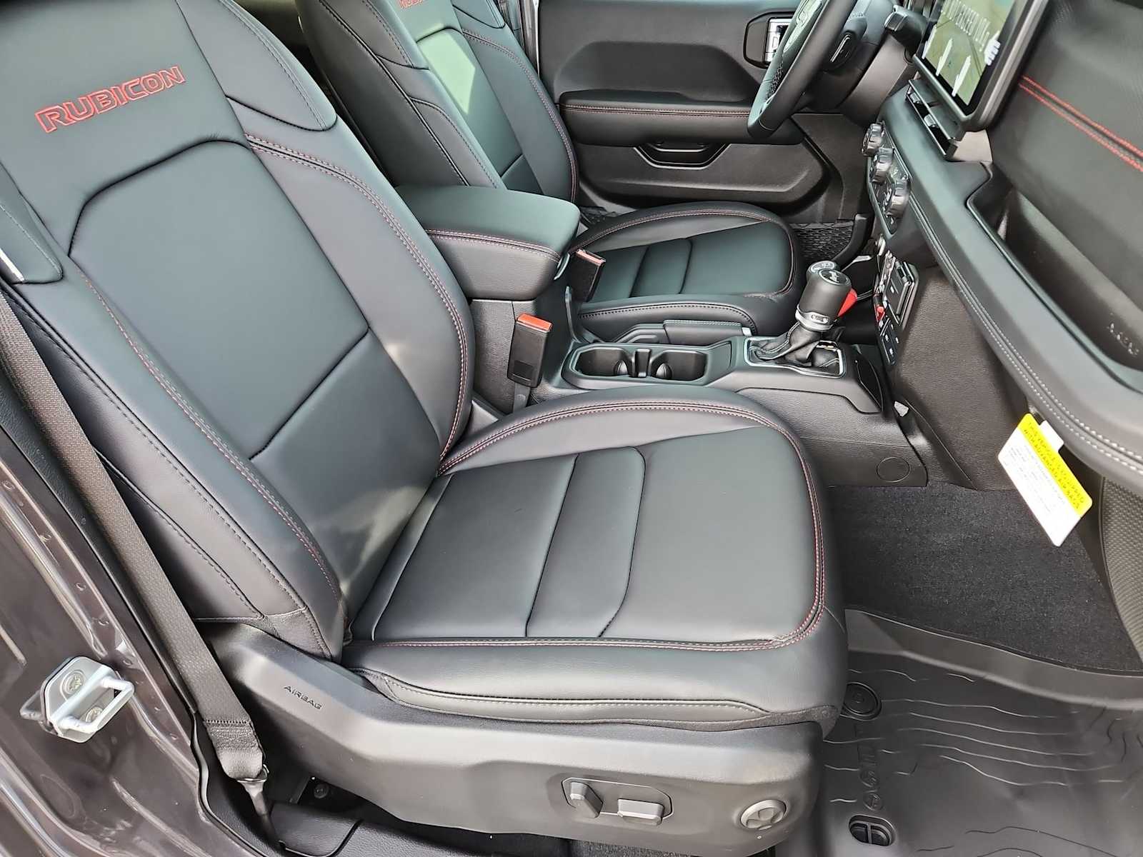 Thumbnail: 2026 Jeep Wrangler - 21