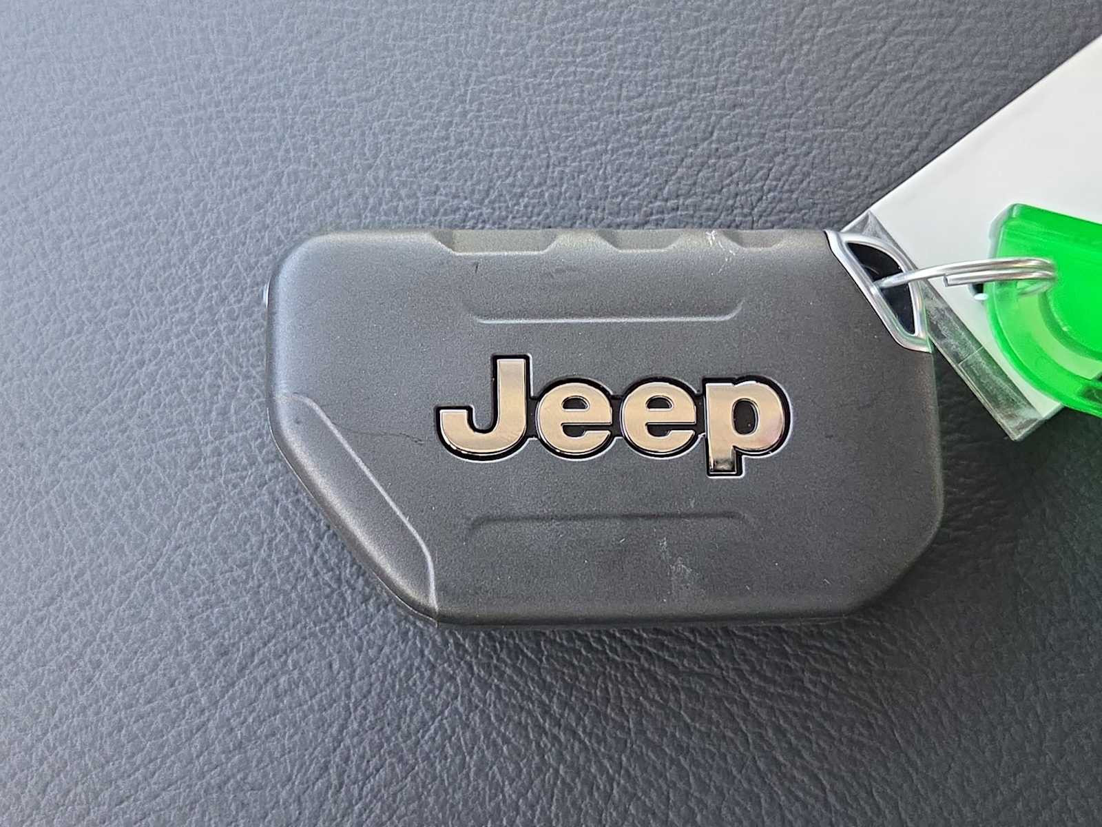 Thumbnail: 2025 Jeep Wrangler - 37