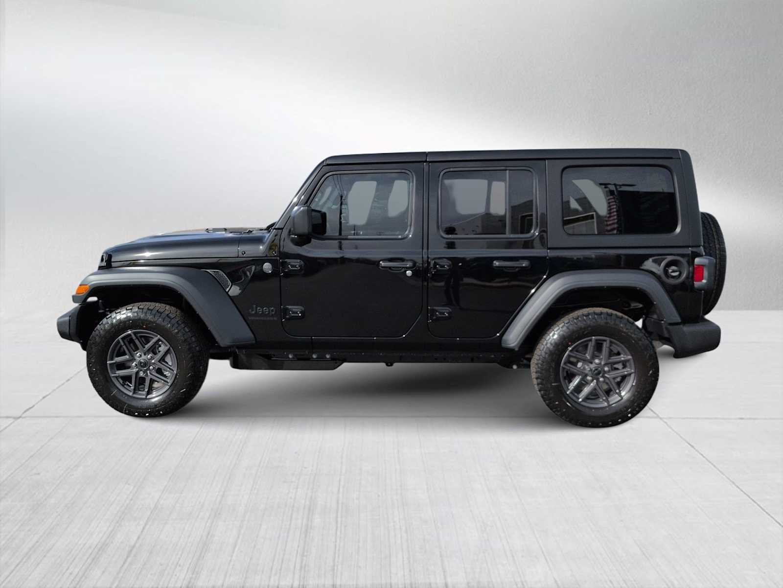 Thumbnail: 2026 Jeep Wrangler - 5