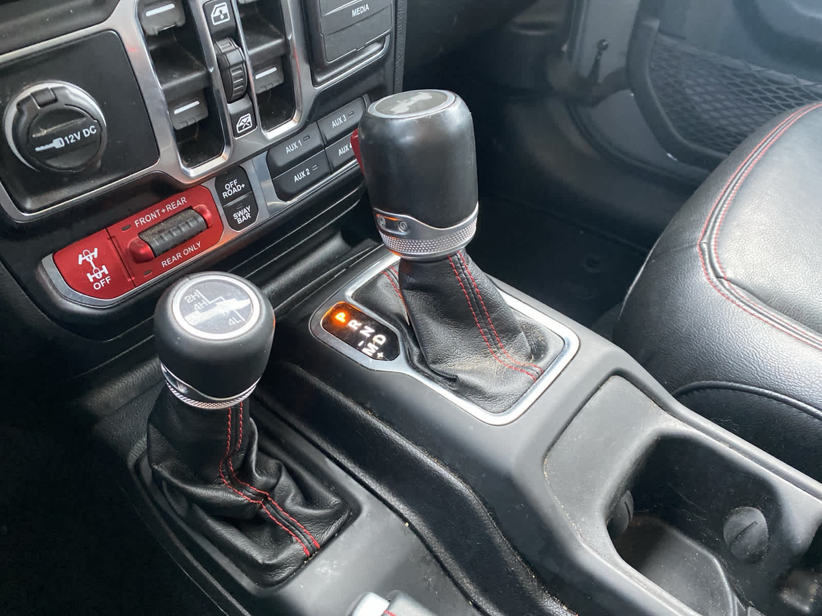 Thumbnail: 2021 Jeep Wrangler - 12