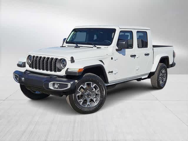 2026 Jeep Gladiator Sahara Auto's photo