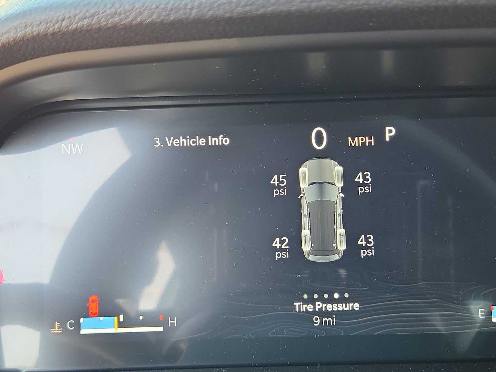 Thumbnail: 2025 Jeep Grand Cherokee - 33