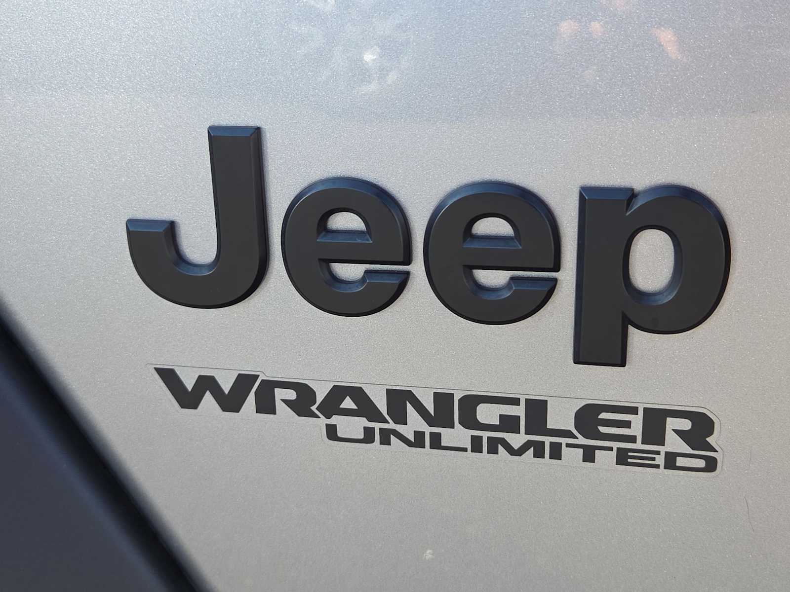 Thumbnail: 2021 Jeep Wrangler - 13