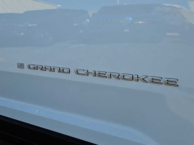 Thumbnail: 2026 Jeep Grand Cherokee - 13