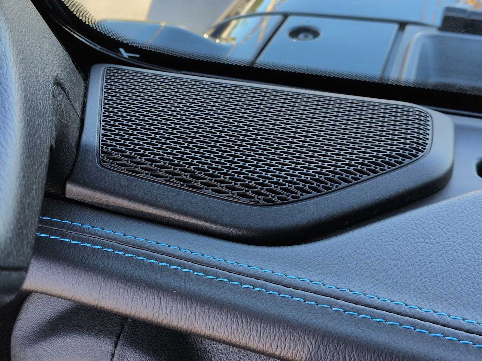 Thumbnail: 2021 Jeep Wrangler - 45