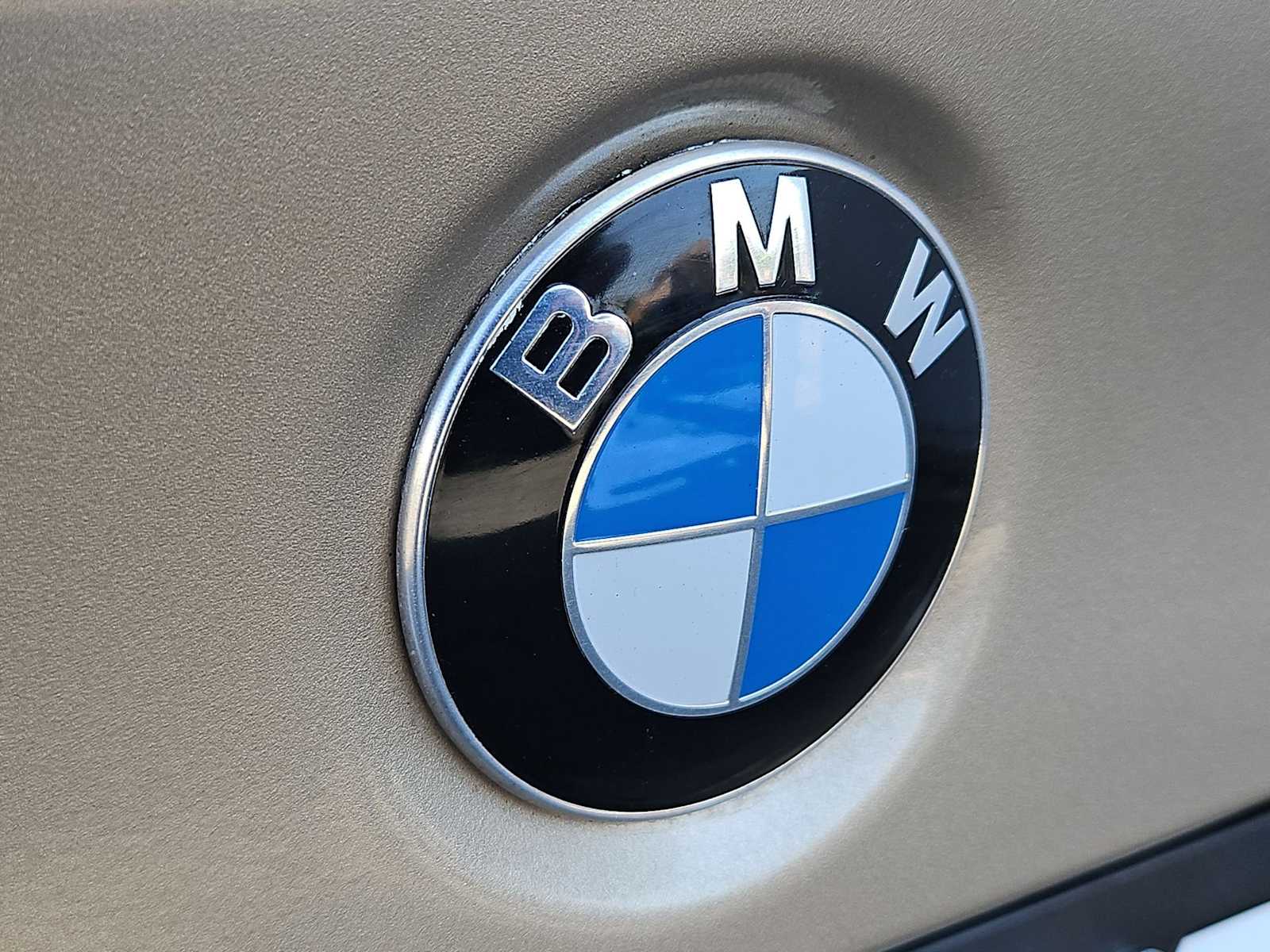 Thumbnail: 2013 BMW 5 Series - 11