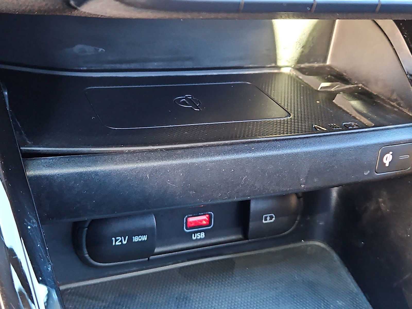 Thumbnail: 2023 Kia Forte - 33