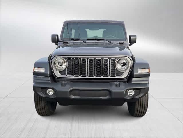 Thumbnail: 2026 Jeep Wrangler - 3