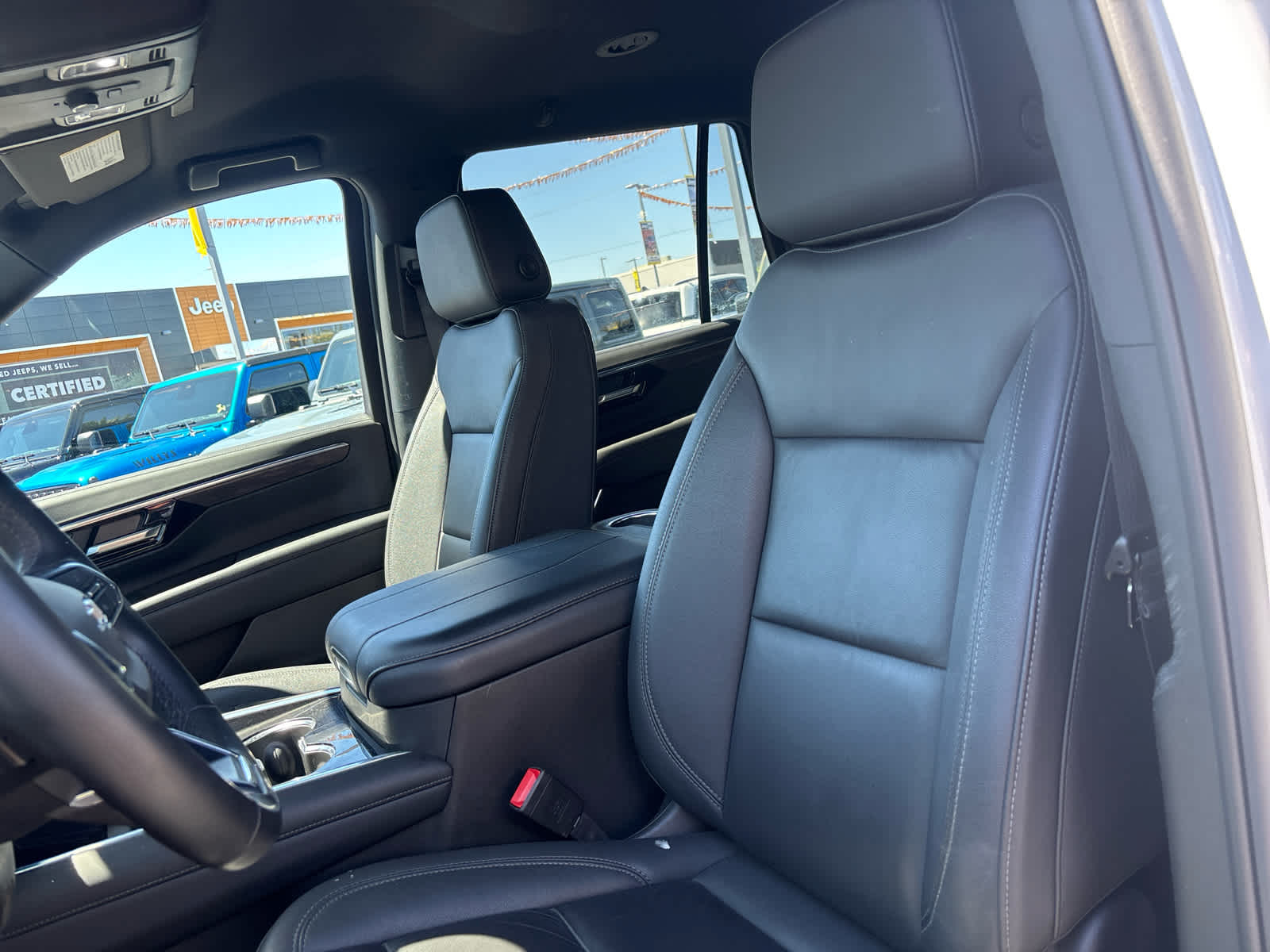 Thumbnail: 2025 Chevrolet Tahoe - 13