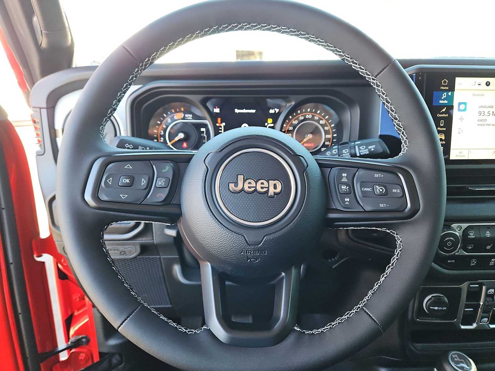 Thumbnail: 2025 Jeep Wrangler - 19