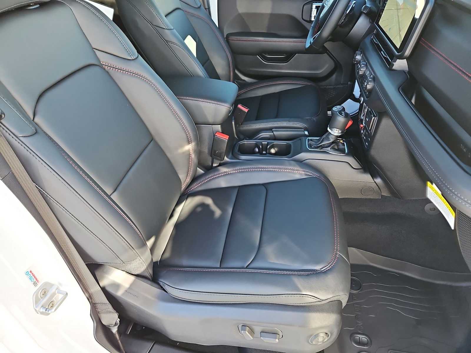 Thumbnail: 2026 Jeep Wrangler - 21