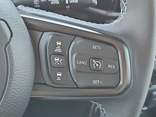 Thumbnail: 2026 Jeep Wrangler - 23
