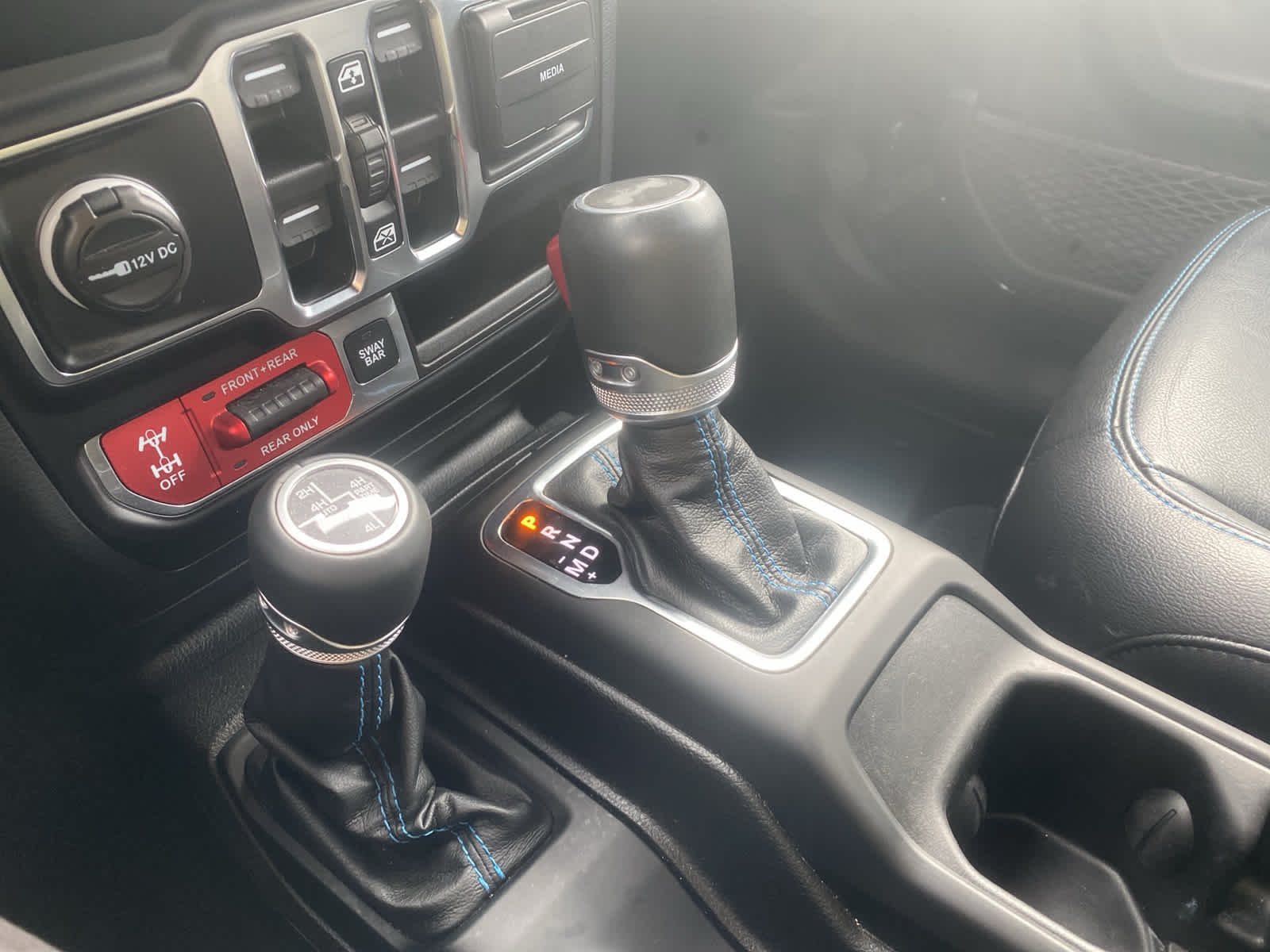 Thumbnail: 2021 Jeep Wrangler - 25