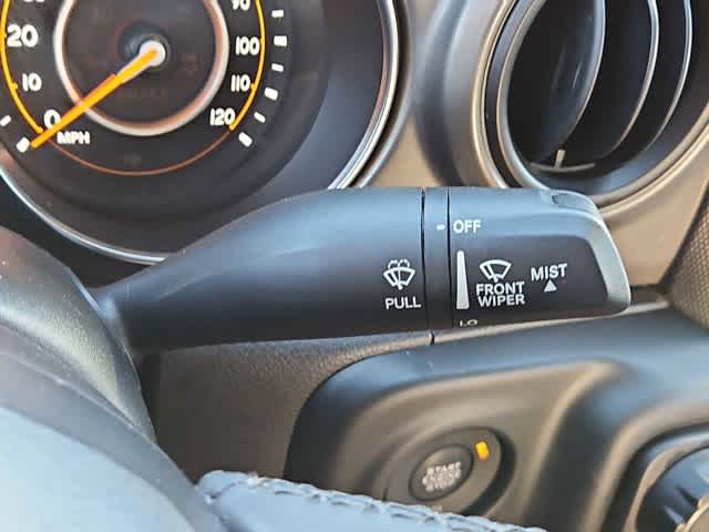 Thumbnail: 2022 Jeep Gladiator - 24