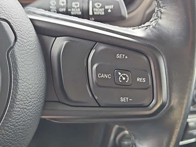 Thumbnail: 2021 Jeep Wrangler - 23