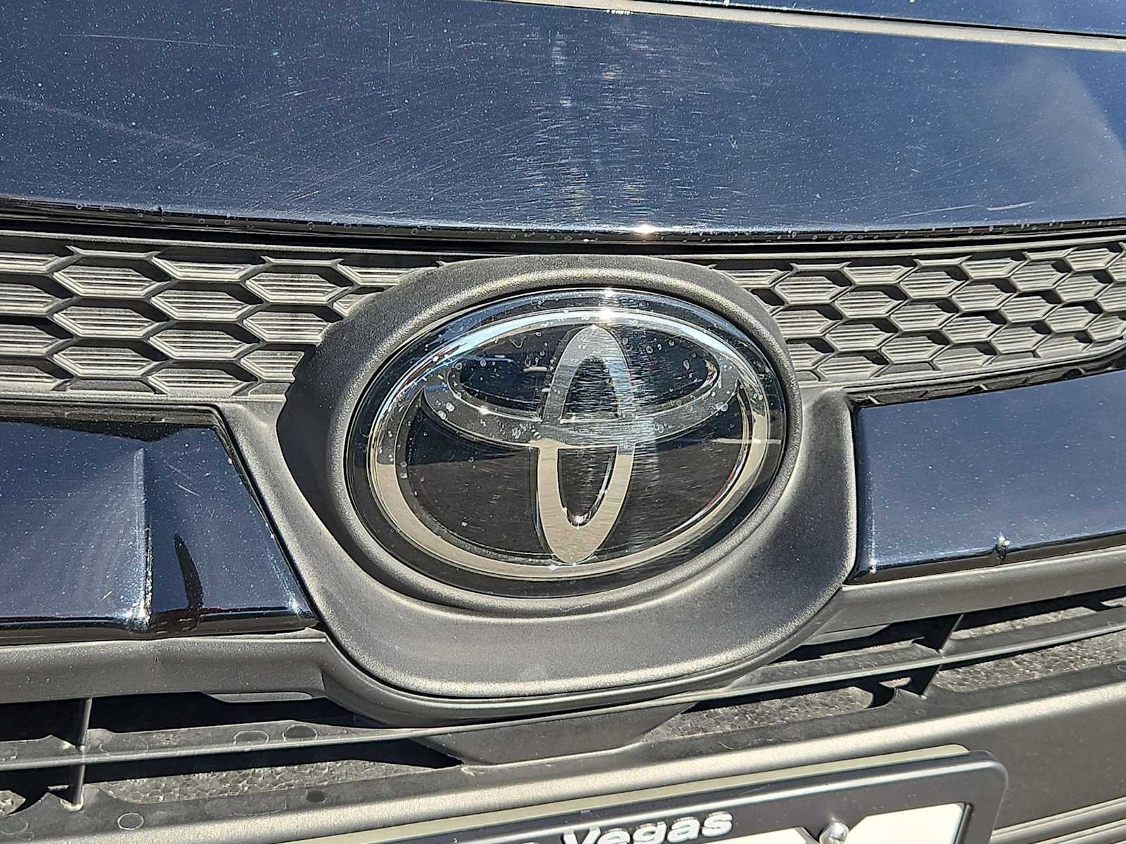 Thumbnail: 2025 Toyota Corolla - 11