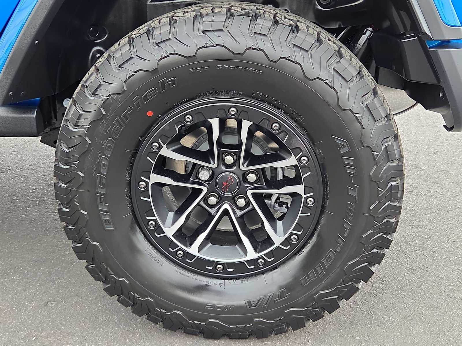 Thumbnail: 2025 Jeep Wrangler - 15