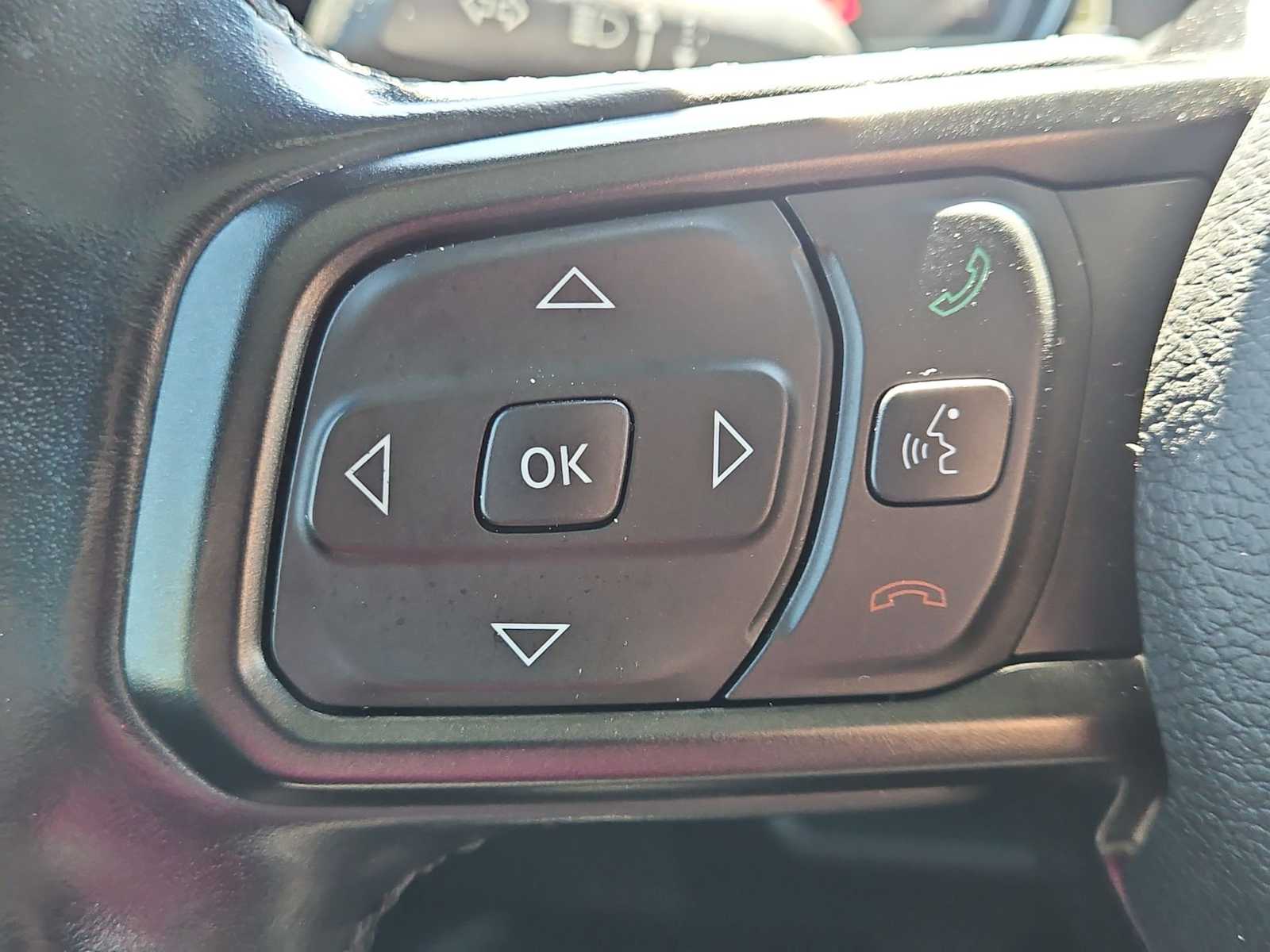 Thumbnail: 2020 Jeep Wrangler - 20
