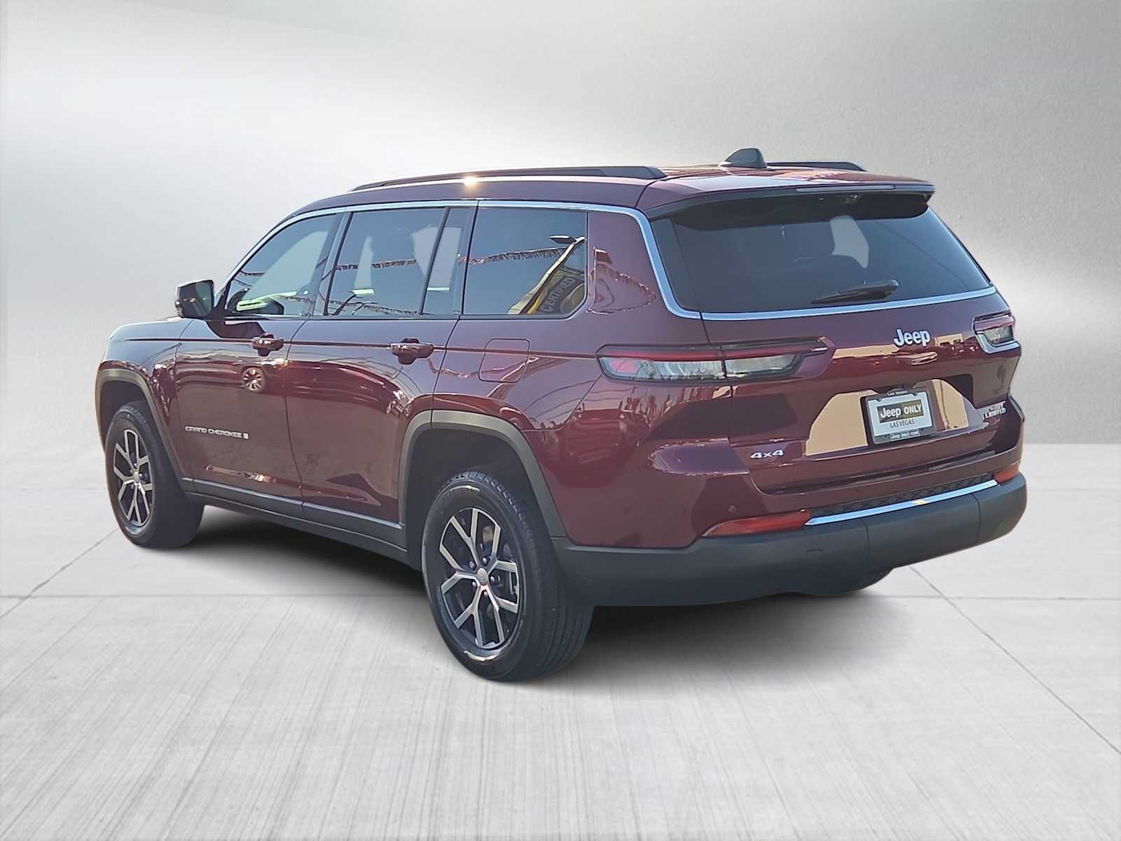 Thumbnail: 2025 Jeep Grand Cherokee - 6
