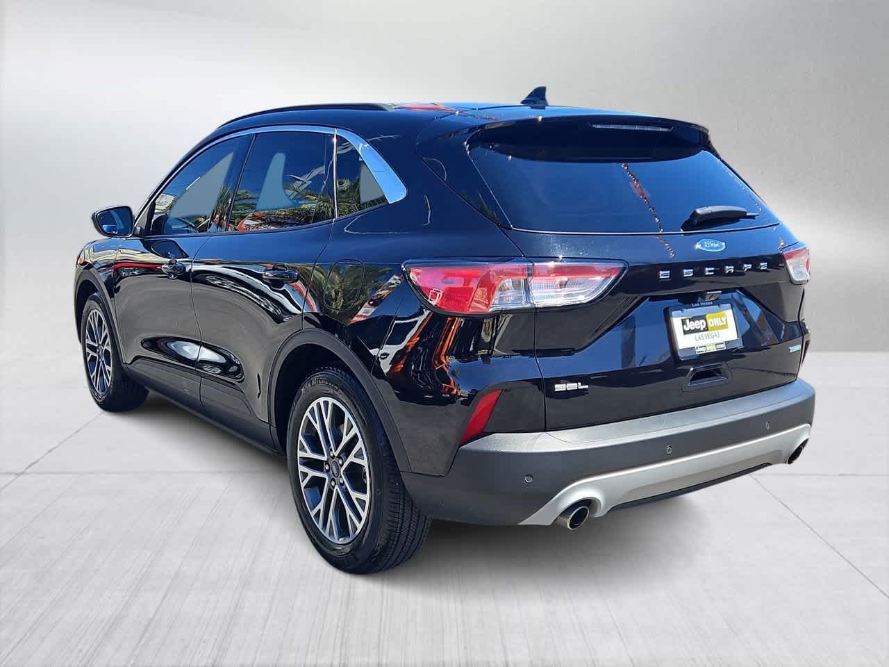 Thumbnail: 2020 Ford Escape - 6