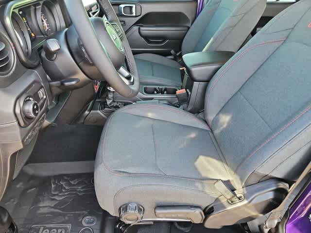 Thumbnail: 2026 Jeep Gladiator - 16