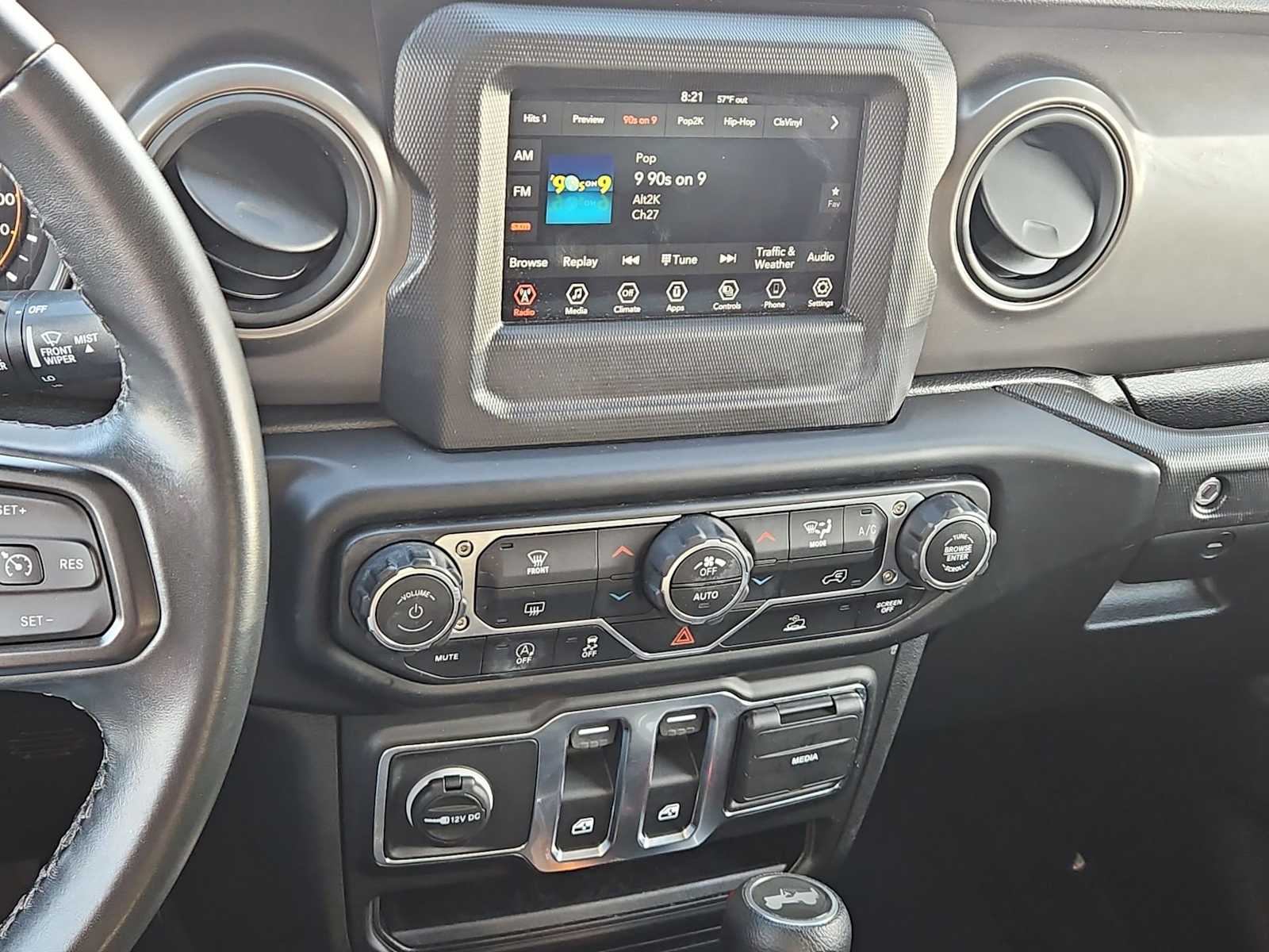 Thumbnail: 2021 Jeep Wrangler - 25