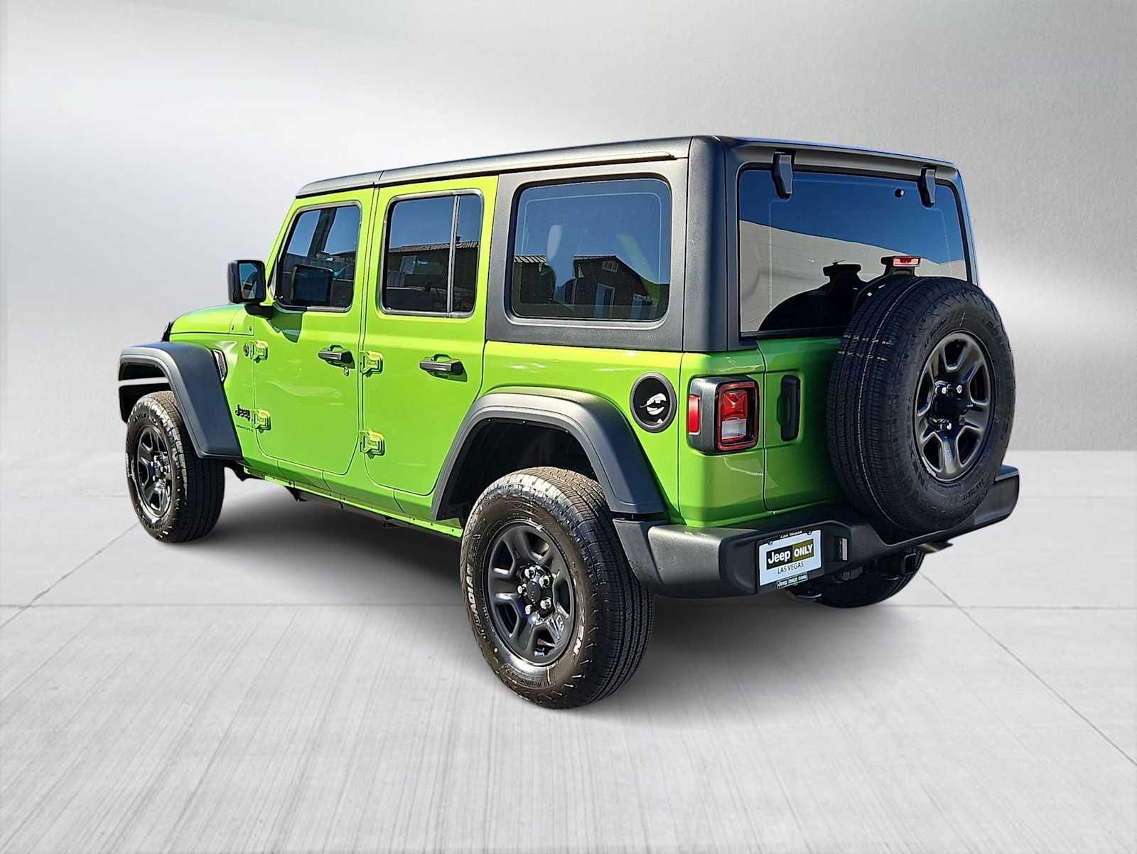 Thumbnail: 2026 Jeep Wrangler - 6
