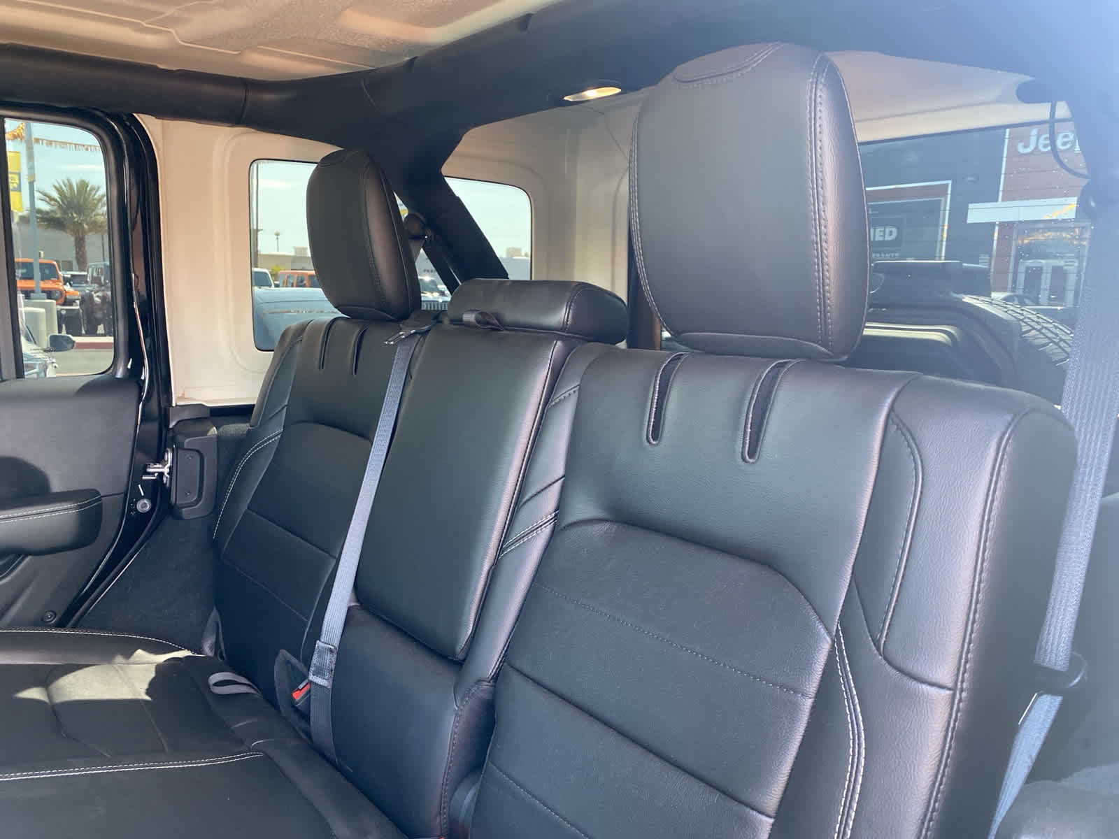 Thumbnail: 2022 Jeep Wrangler - 16