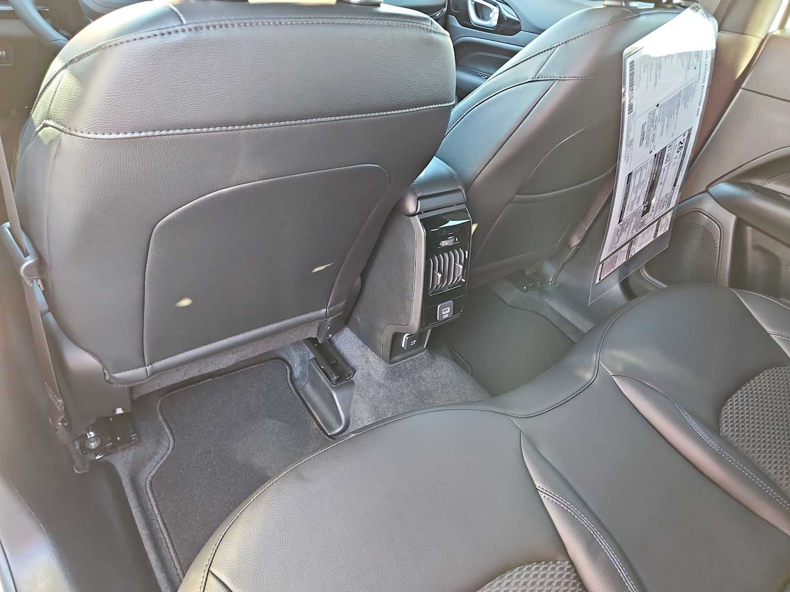 Thumbnail: 2026 Jeep Compass - 18