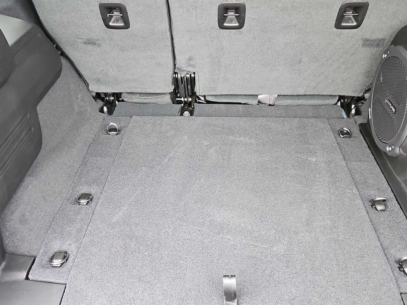 Thumbnail: 2025 Jeep Wrangler - 32