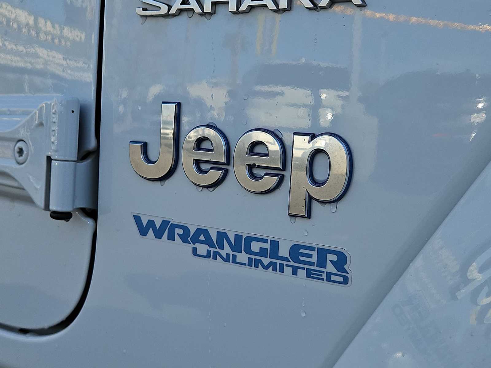 Thumbnail: 2021 Jeep Wrangler - 12