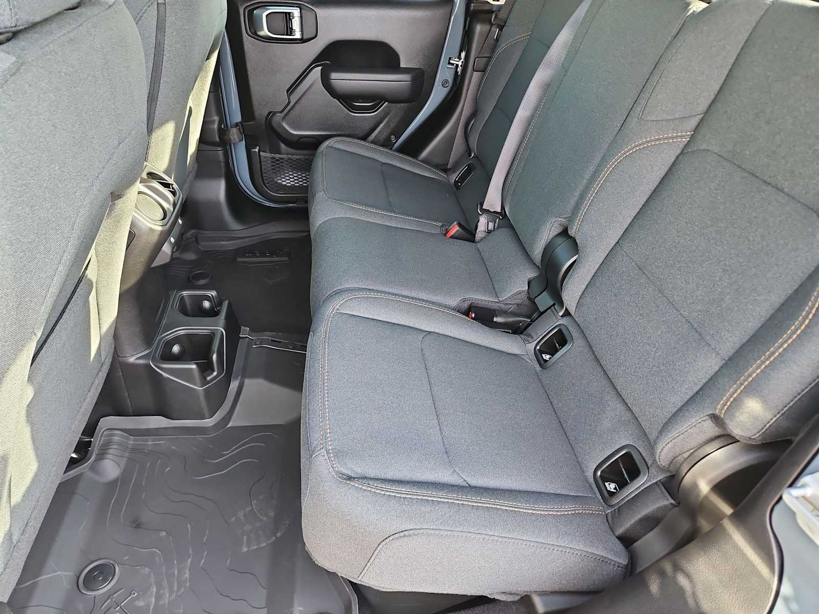 Thumbnail: 2026 Jeep Gladiator - 18